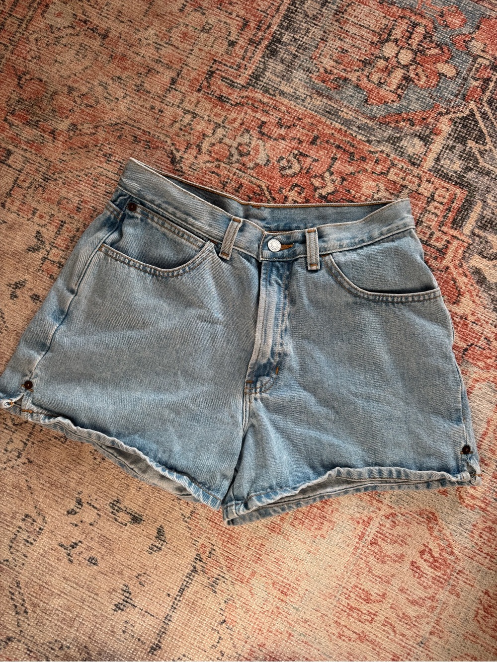 Vintage Gap shorts